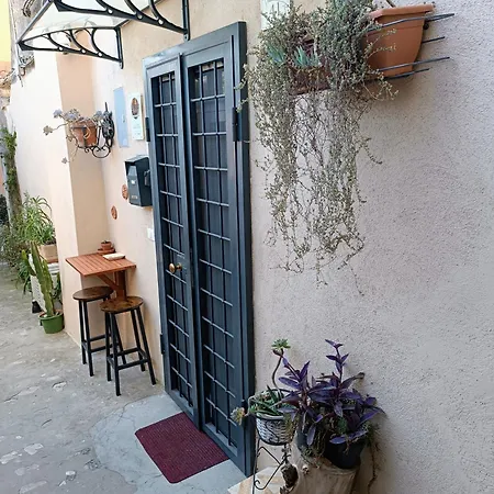 La Casetta Nelle Mura Апартаменты Террачина